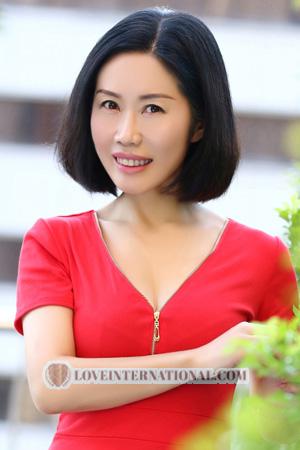 186126 - Liying Age: 50 - China