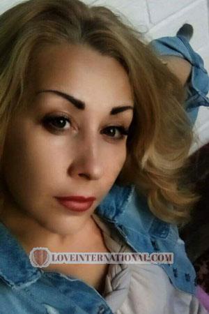 186209 - Natalia Age: 48 - Ukraine