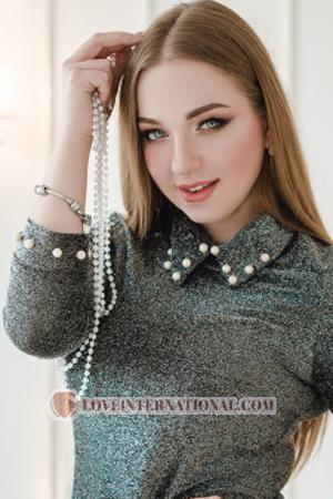 186870 - Valeriya Age: 25 - Ukraine