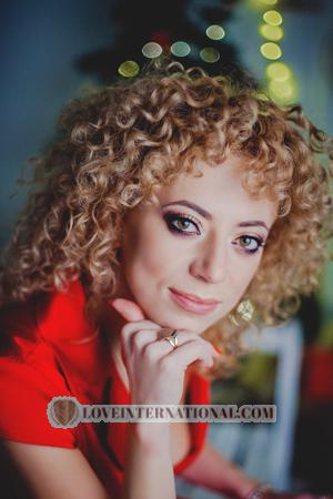 186886 - Tatyana Age: 42 - Ukraine