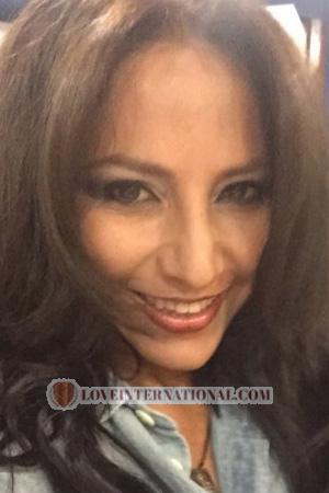 195156 - Emmy Age: 58 - Costa Rica