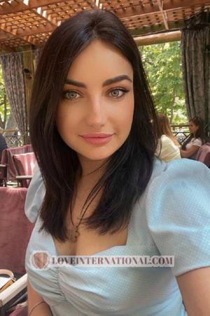 214817 - Iryna Age: 32 - Ukraine