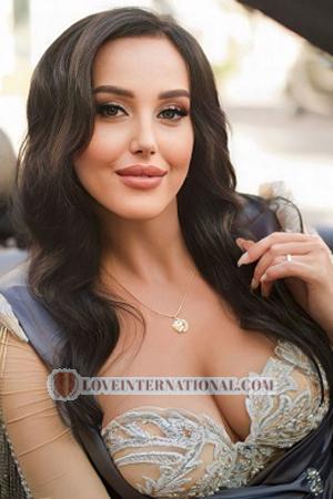 216943 - Alina Age: 35 - Ukraine