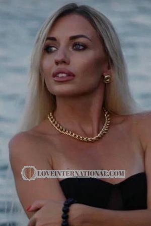 217627 - Yuliia Age: 33 - Ukraine