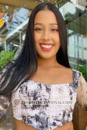 222866 - Imandra Age: 27 - Colombia