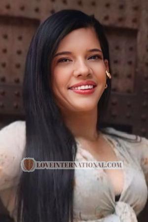 225213 - Yunelis Age: 43 - Colombia