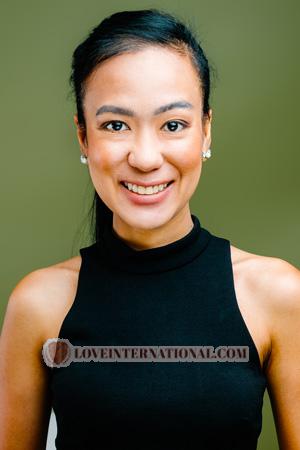 225542 - Korawan Age: 37 - Thailand