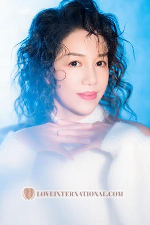 226899 - Bella Age: 54 - China