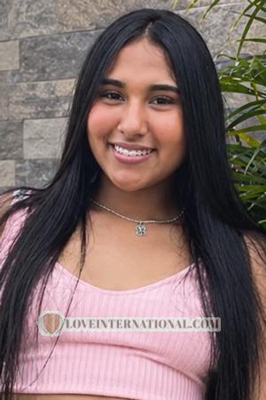 229504 - Carolina Age: 22 - Colombia